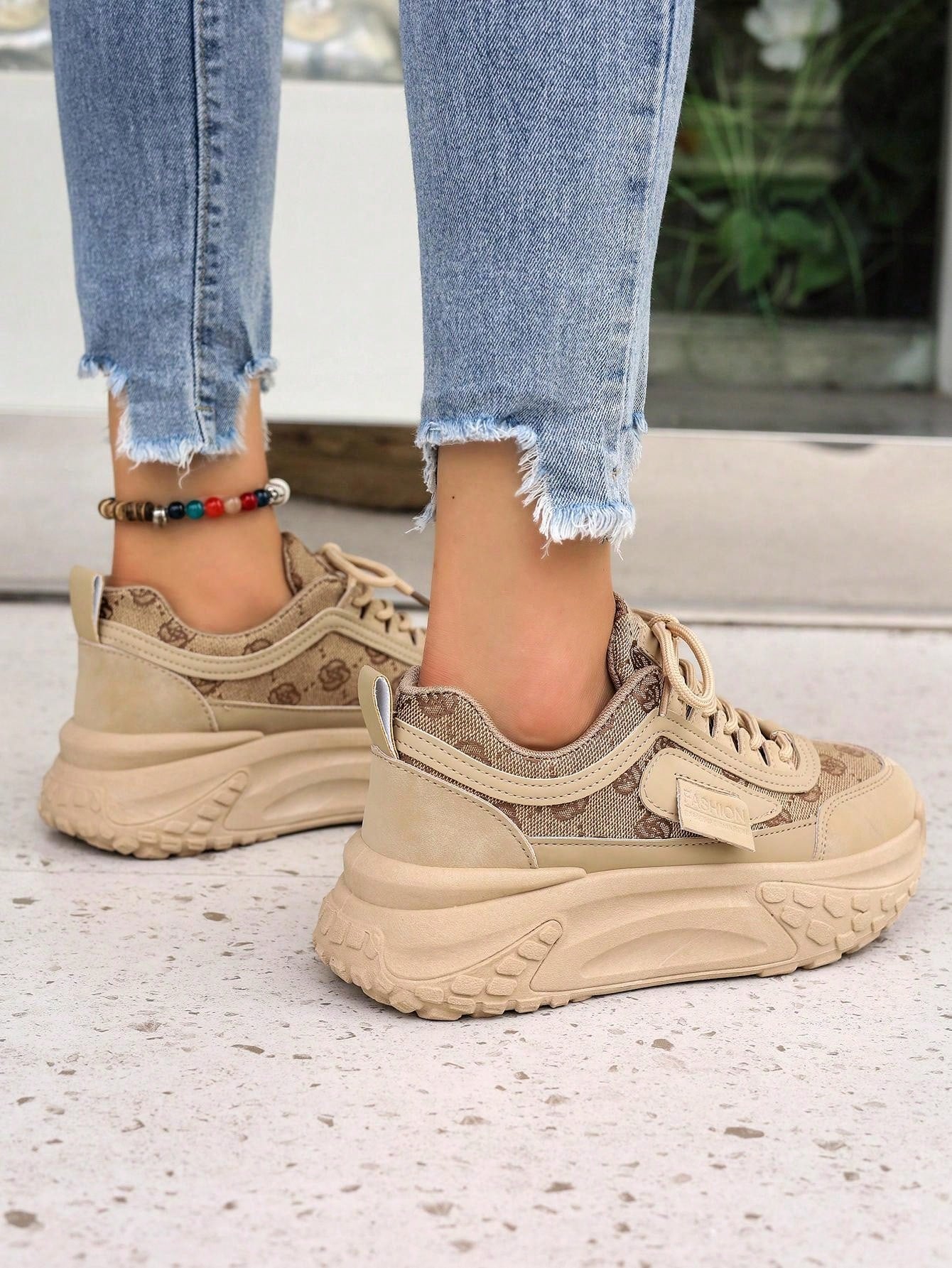 Kwiatowe Sneakersy Niskie dla Kobiet