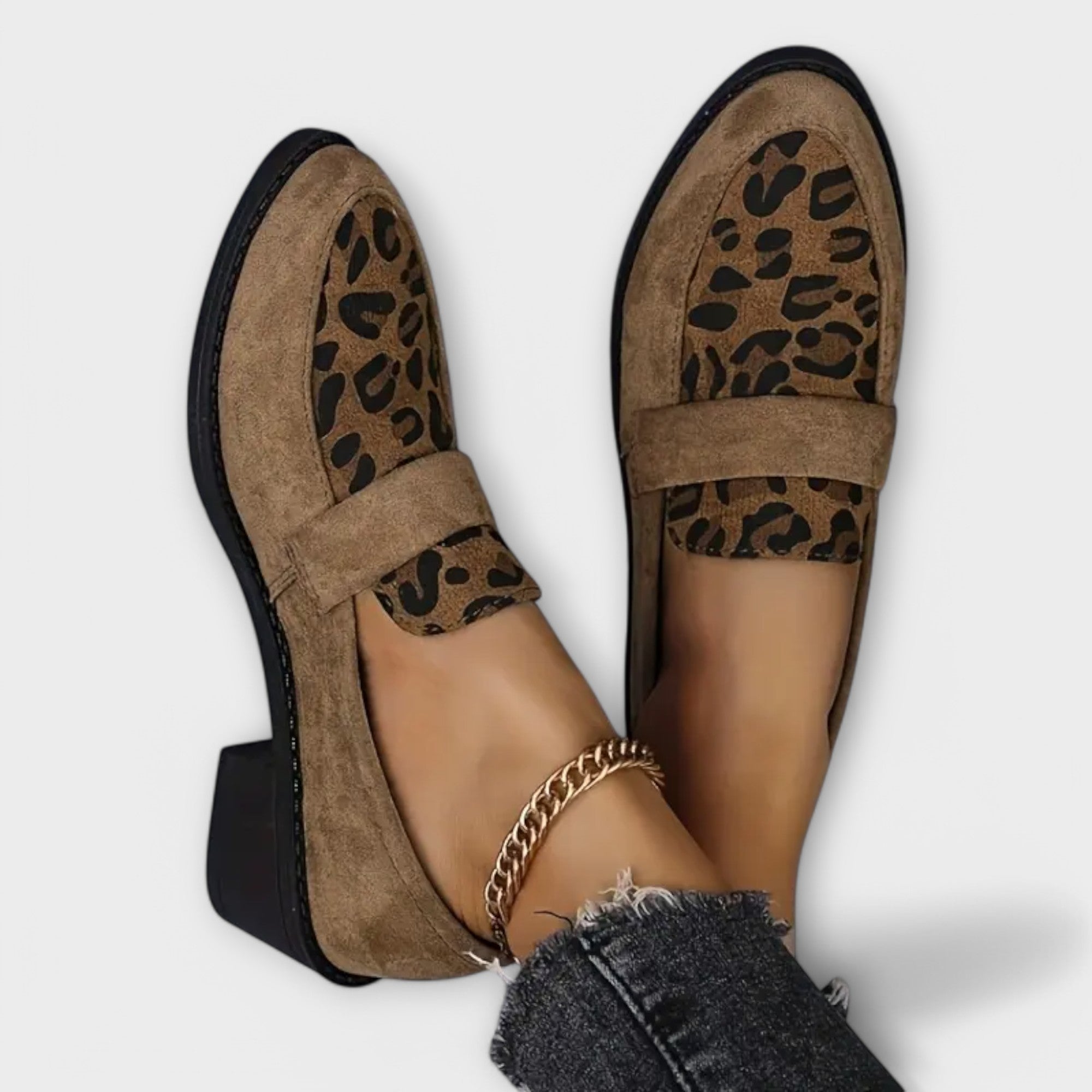 Stylowe Damskie Buty z Lwią Motywacją