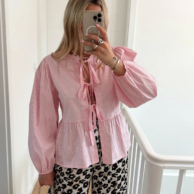 Bluzka LaceCharm z Kokardą