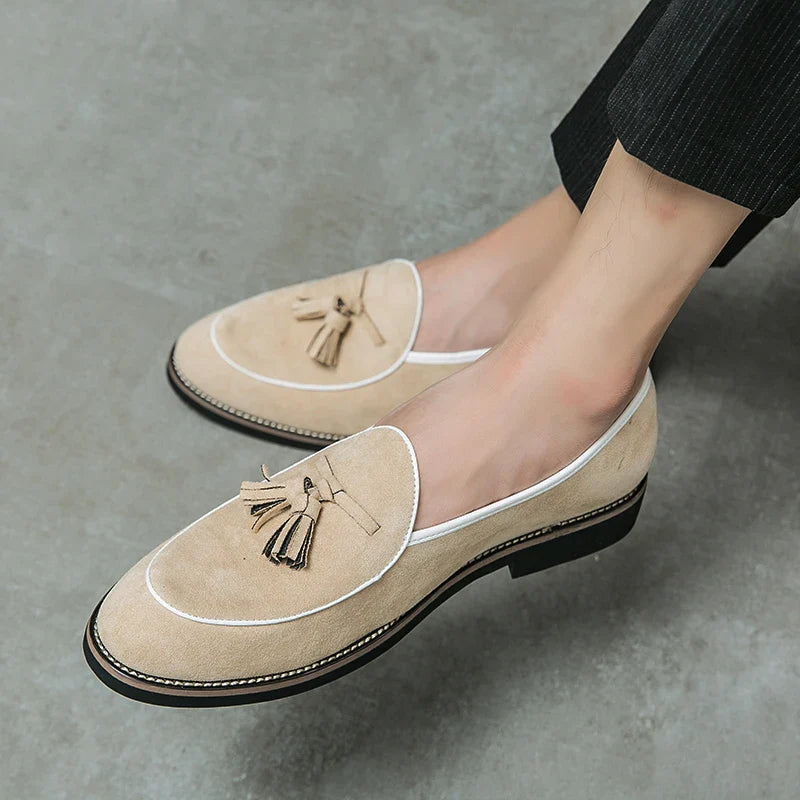 ChicTassel Zamszowe Mokasyny