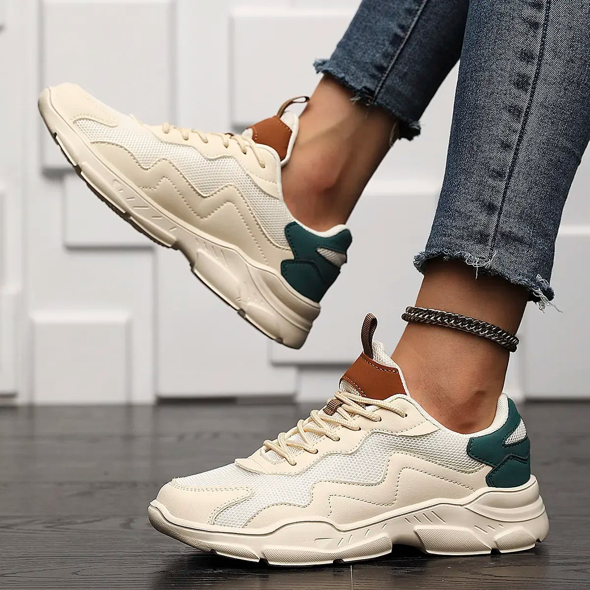 VentureFlex Siatkowe Sneakersy: Wszechstronny Komfort dla Mężczyzn i Kobiet